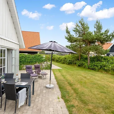 Bratko - 800m From The Sea In Western Jutland By Interhome Blåvand