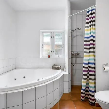 Bratko - 800m From The Sea By Interhome Feriehus *